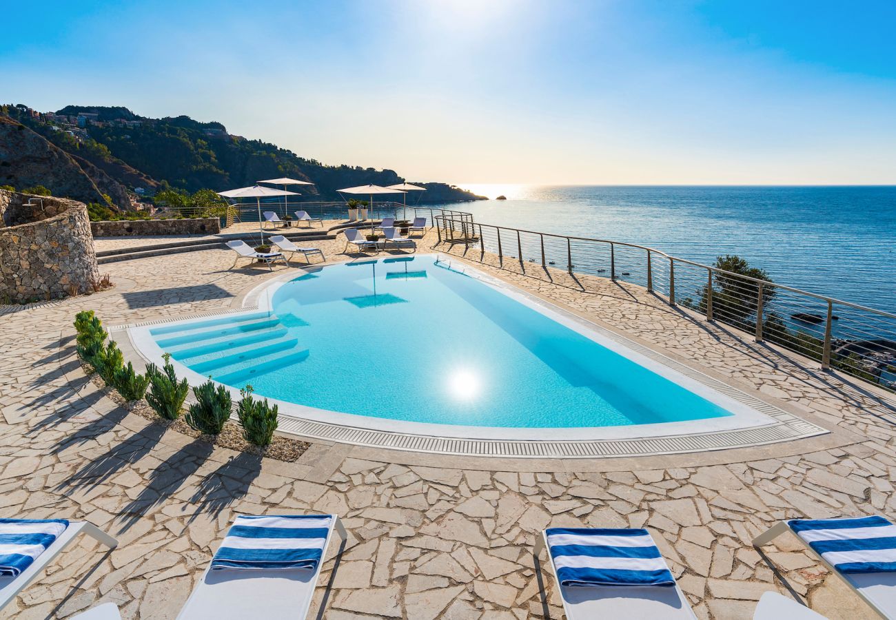 Villa in Giardini-Naxos - Villa Susina