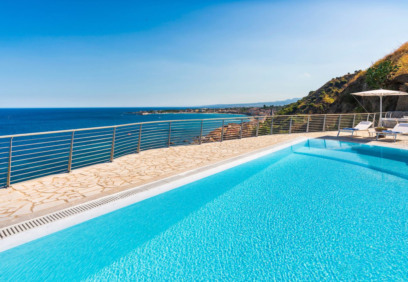 Villa in Giardini-Naxos - Villa Susina