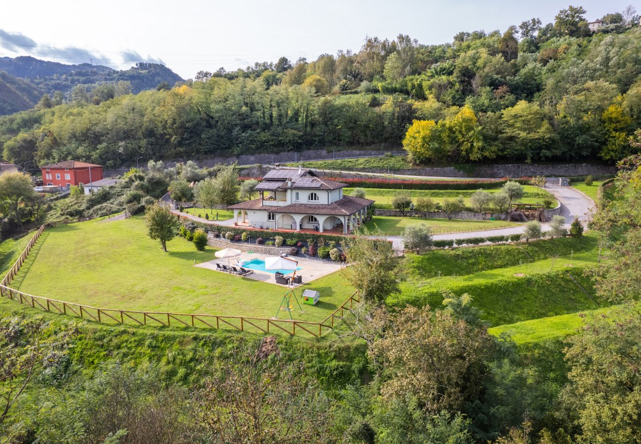 Villa in Molazzana - Villa Grazia resort