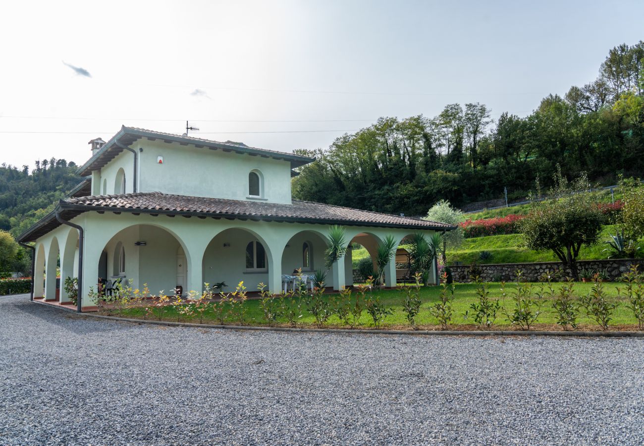 Villa in Molazzana - Villa Grazia resort