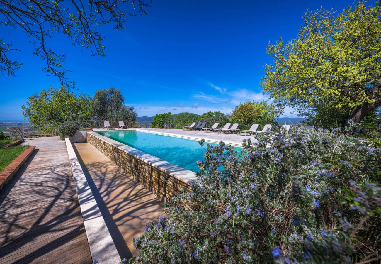 Villa in Suvereto - Villa il Castello di Lorenzo