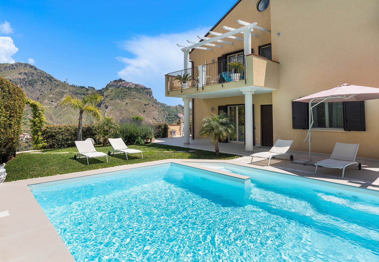 Villa in Taormina - Villa Pesca