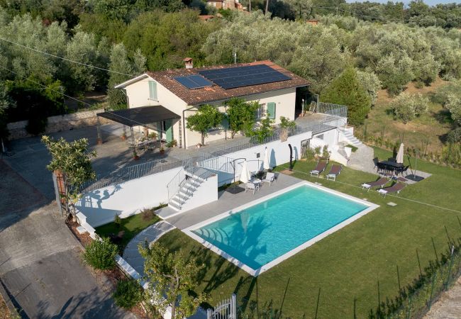 House in Montecarlo - La casetta degli Agrumi