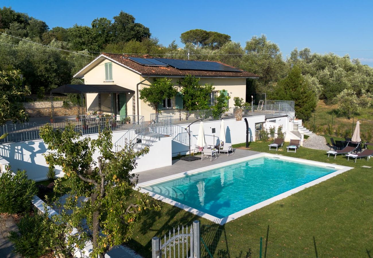 House in Montecarlo - La casetta degli Agrumi